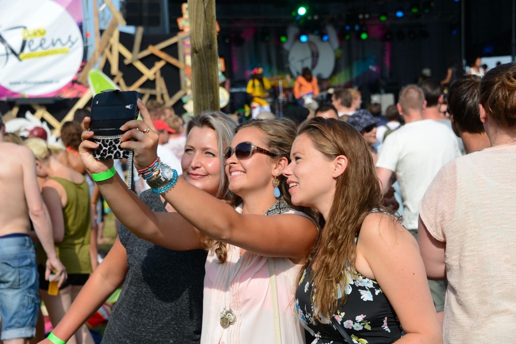 ../Images/Loungefest 2015 0247.jpg